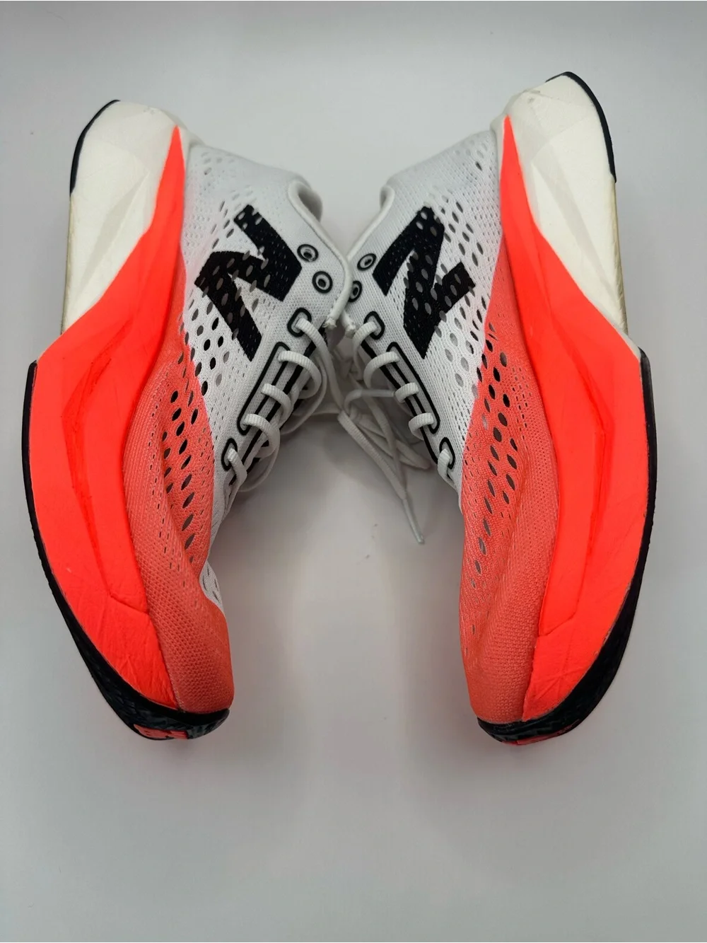 New Balance FuelCell SuperComp Pacer v2 Women's Size 9 Race Day Running Shoes
